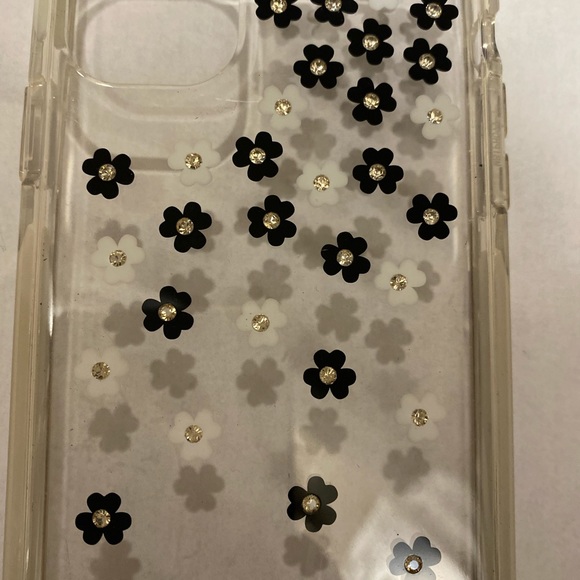 New w/o box Kate Spade iPhone 11 case - Picture 3 of 4